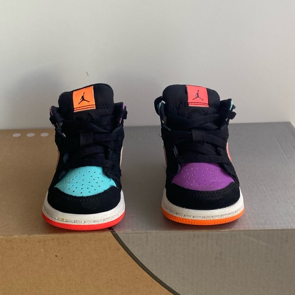 Jordan 1 Mid “Black Multi” Toddler Sneakers  - SZ 4 C - Picture 8 of 13